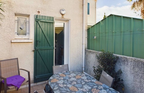 Marseillan Plage Apartment | Terraced house for 5, air-conditioned rooms, parking, pets, wifi included