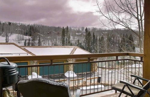 Mountain Village Condo | TERRACES 101- Ski-In/Ski-Out Slopeside Condo, Meadows of Mountain Village,