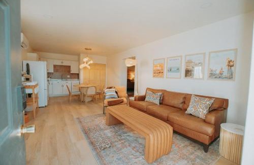 South Broadway Apartment | Terracotta Suite at ArnoTriplex! Hot Tub and Pet Friendly!