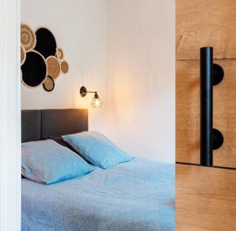 Monplaisir Apartment | Terrasse et balnéo au cœur de Monplaisir