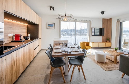 Saint-Mandrier-sur-Mer Apartment | Terrasse DE LA MER - Superbe Appartement Bord de mer