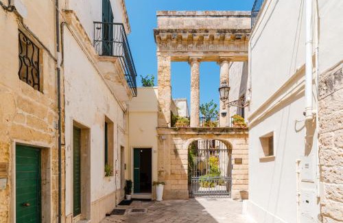 Lecce Historic Center Apartment | Terrazza Le Colonne - Lecce Selection