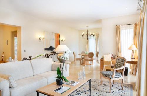 Tourrettes Hotel | Terre Blanche Hotel Spa Golf Resort