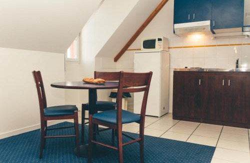 La Roche-Posay Apartment | Terres de France - Appart'Hôtel La Roche-Posay