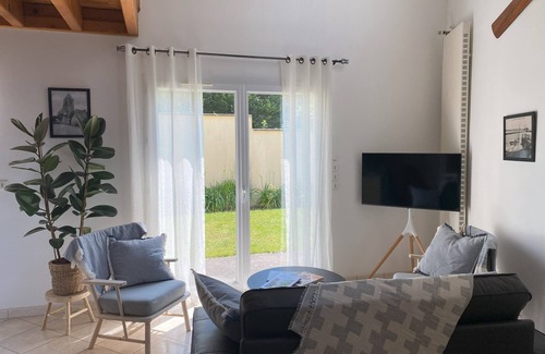 Ouistreham House | TERRES de NACRE, Hébergement de tourisme & d'affaires à OUISTREHAM - NORMANDIE