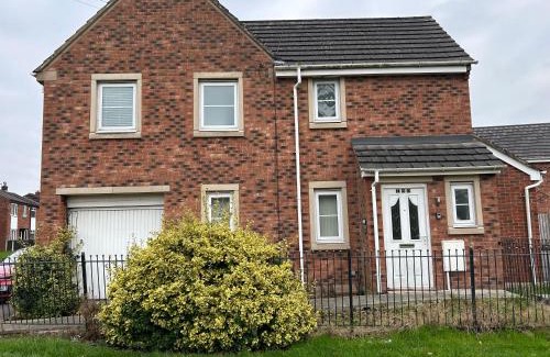 Newton-le-Willows House | Terri's House