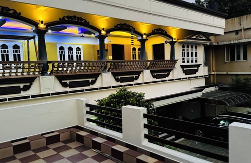 Kochi Villa | Terrific 5-bedroom villa with AC in vibrant KL CHILANKA PLACE-KERALA