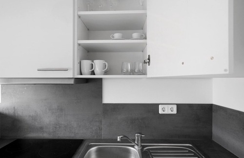 Wilmersdorf Apartment | Terrific Charlottenburg Studio, Fully Furnished, by Blueground