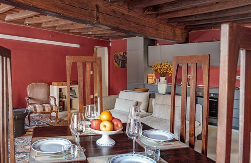 Historic Centre Apartment | Terrific Retreat: a cozy, central flat steps from everything!