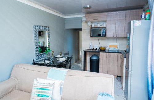 Primrose Apartment | Terry’s Cozy cottage