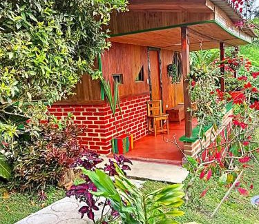 Filandia House | Tesorito House en las Montañas del Quindío