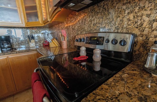 Las Conchas Condo | Tessoro 703 - Award Winning Design at the End of Las Conchas