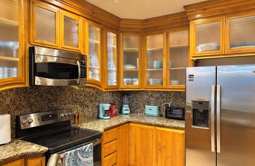 Las Conchas Condo | Tessoro 002 only one bedroom condo