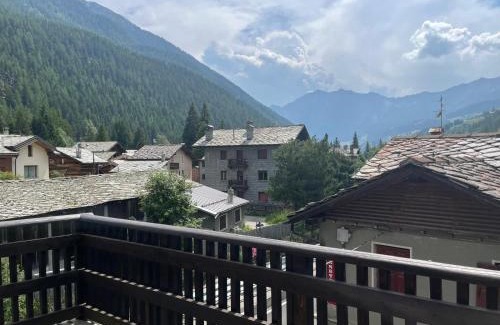 Champoluc Apartment | Testa Grigia