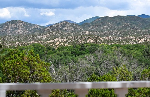 Tesuque Bed & Breakfast | Tesuque Outpost |3 Casitas |Best views in Santa Fe