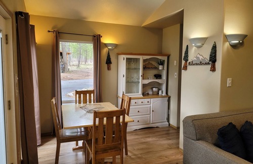 Thompson Falls Cabin | Teton Cabin at The Riverfront