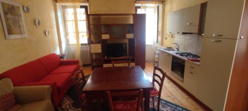 La Morra Apartment | TETTI DI LANGA - Abita nel cuore di La Morra