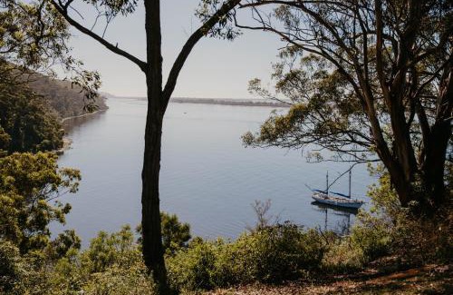 Nungurner House | Teulu House - Luxury Retreat in Nungurner