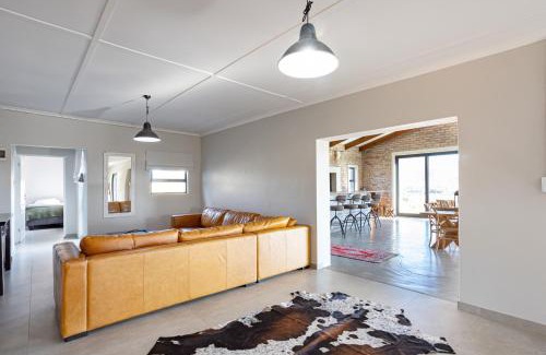 De Rust House | Tevrede