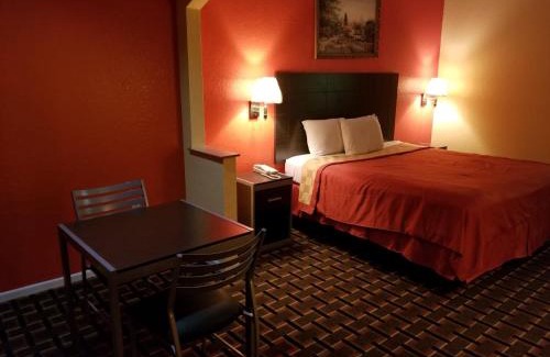 Houston Hotel | Texan Inn & Suites