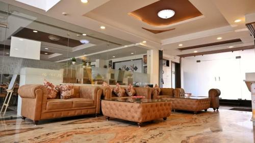 Bhopal Hotel | TGI Insignia Bhopal
