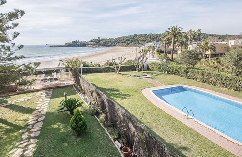 Tamarit Apartment | TH29 Duplex Apartment on Beach La Mora
