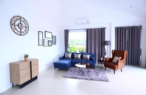 Hua Hin Villa | Thacha Pool Villa B