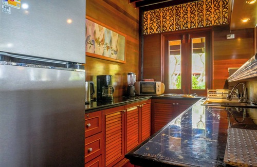 Plai Laem House | Thai Style Wooden Beachfront Villa with Private Sala