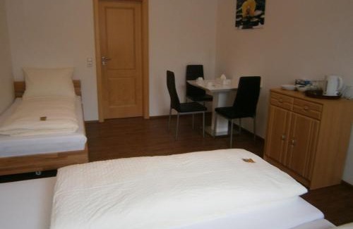 Rheinhausen Apartment | Thai Tawan