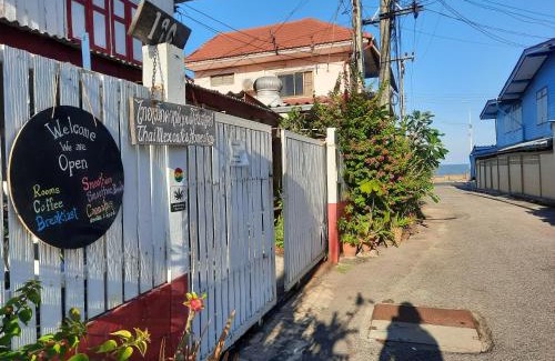 Prachuap Khiri Khan House | ThaiMex Cafe & Homestay Backpackers- Adults Only