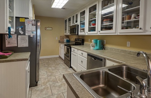 Cape San Blas House | ThaKingfish Discounts! Fun Memories! Short Walk to Beach 3BR 2BA Pet Friendly!