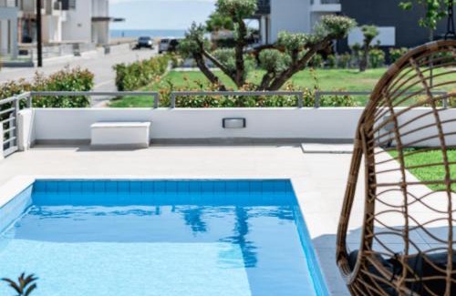 Ofrinion Apartment | Thalassa & Thalassa Prive Residential Complex