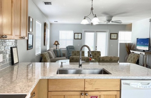 Old Town House | Thalia`s Retreat at Duval Square- 2 bedroom 2.5 bath with shared rooftop pool