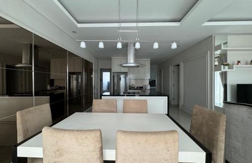 Jakarta Apartment | Thamrin Executive Residence 3BR