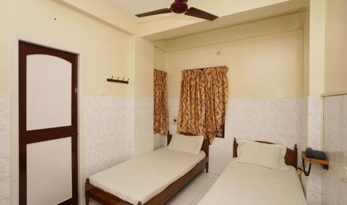 Teynampet House | Thangam balaji Guest House -Near US Consulate