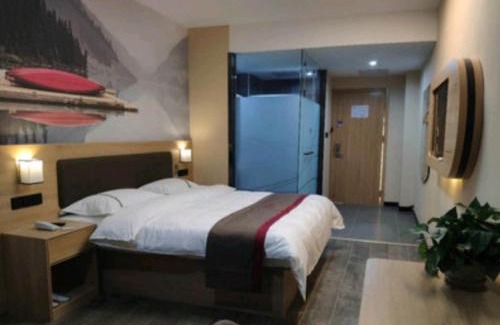 West Coast Hotel | Thank Inn Chain Hotel Shandong Qingdao Huangdao West Coast Bus Station