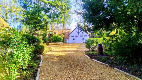 New Forest District Bed & Breakfast | Thatched Eaves