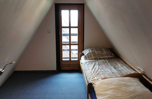 Alt Reddevitz House | Thatched roof holiday homes in a romantic dream location - House 3