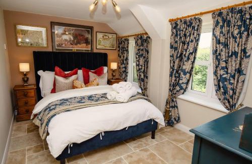 West Compton House | Thatchers Cottage - Rudge Farm Cottages