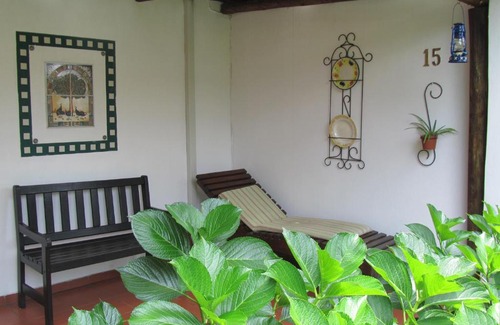 Emalahleni House | Thatchers Guest House