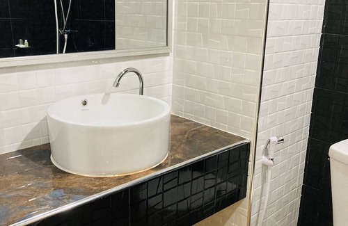 Lang Suan Hotel | Thawat Hotel