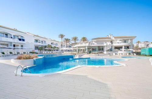 Cala Agulla Hotel | THB Guya Playa
