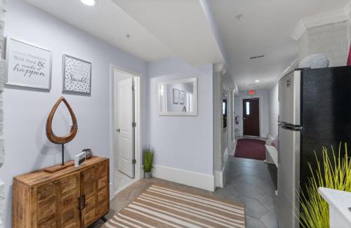 Dupont Circle Apartment | The 1731 Residence Unit 1