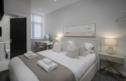 Blackpool Town Center Apartment | The 1878 by STAMP SA