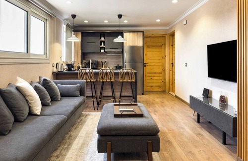 Heliopolis Apartment | The 1bdr Rustic Rooftop w/Wow Outdoor Terrace