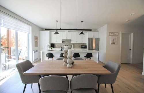 Mont-Tremblant Apartment | The 205