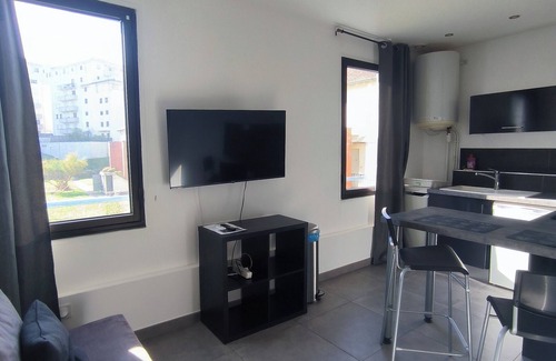 Saint-Etienne Apartment | THE 22 simple effective