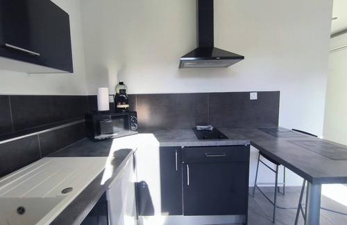 Saint-Etienne Apartment | THE 22 simple effective