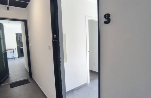 Saint-Etienne Apartment | THE 33 simple effective