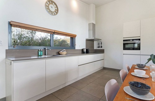 Ouddorp House | The 4 person Villa Super VIP features a luxurious and comfortably furnished interior, perfect with dogs and children.
